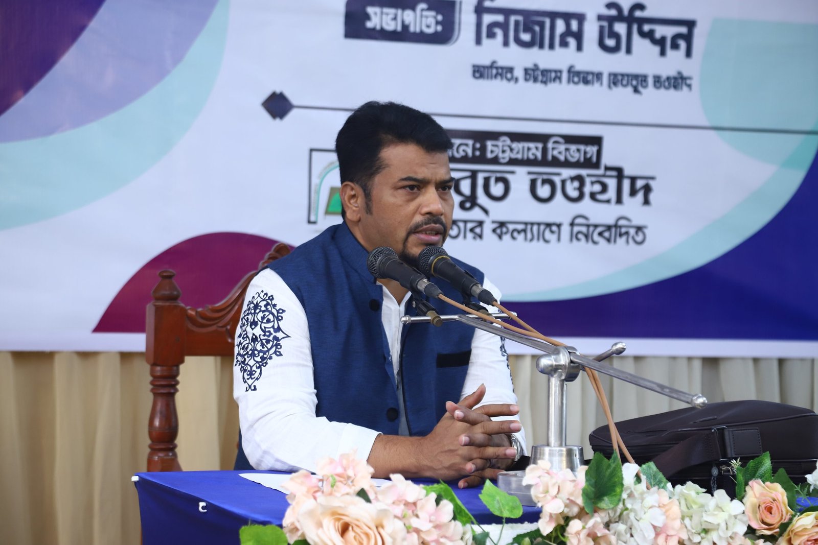 আলোচনা সভা, জুমা ও বাণিজ্য মেলা উপলক্ষে হাজারও মানুষের ঢল চাষীরহাটে 