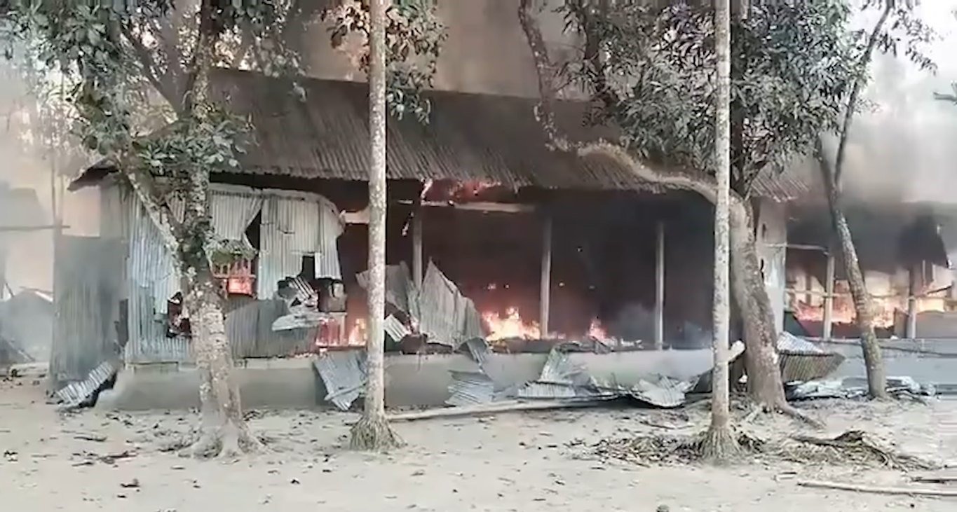 রংপুরে গুজব রটিয়ে হেযবুত তওহীদ সদস্যদের উপর নৃশংস হামলার তীব্র নিন্দা ও প্রতিবাদ